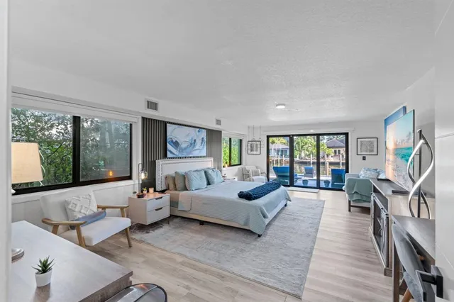 $3,900,000 | 2878 Northeast 26th Street, Fort Lauderdale, FL 33305