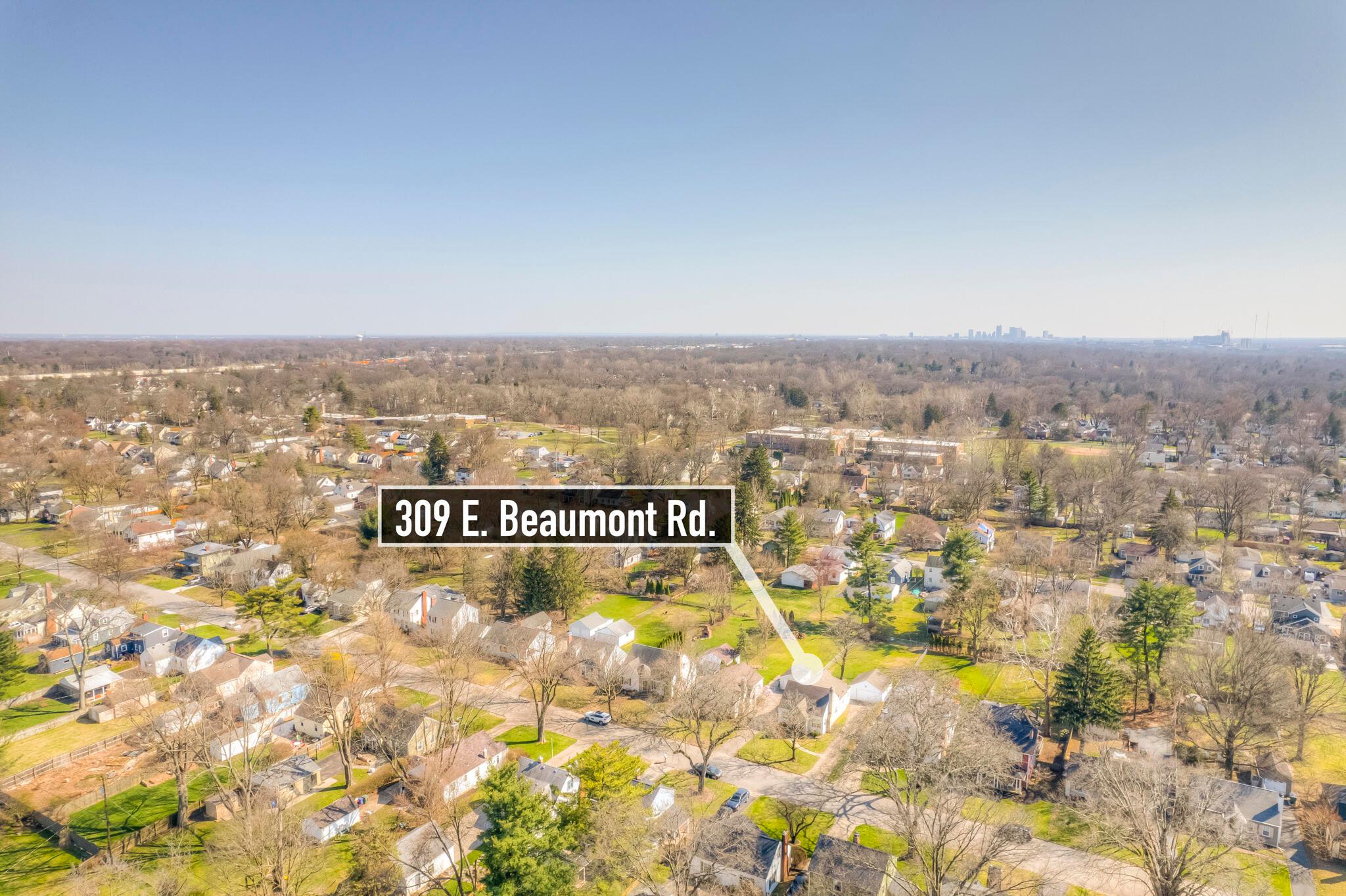 309 East Beaumont Road Columbus, OH 43214 - Photo 33 of 46 Convenient to a Lot!