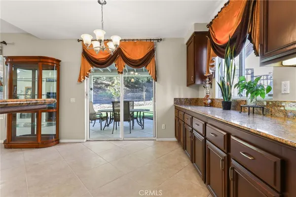 $989,924 | 14215 Everglades Court, Canyon Country, CA 91387