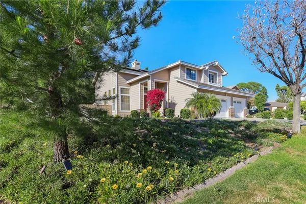 $989,924 | 14215 Everglades Court, Canyon Country, CA 91387
