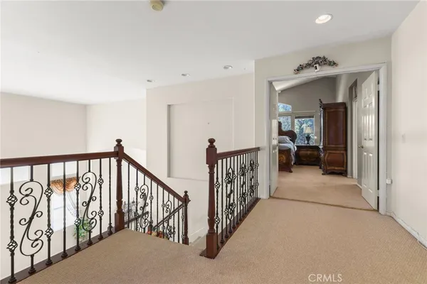 $989,924 | 14215 Everglades Court, Canyon Country, CA 91387