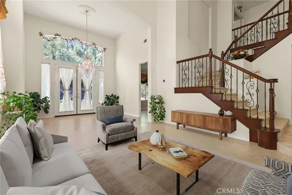 $989,924 | 14215 Everglades Court, Canyon Country, CA 91387