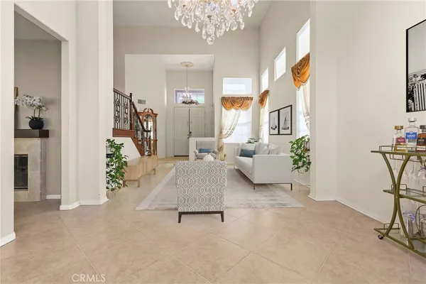 $989,924 | 14215 Everglades Court, Canyon Country, CA 91387