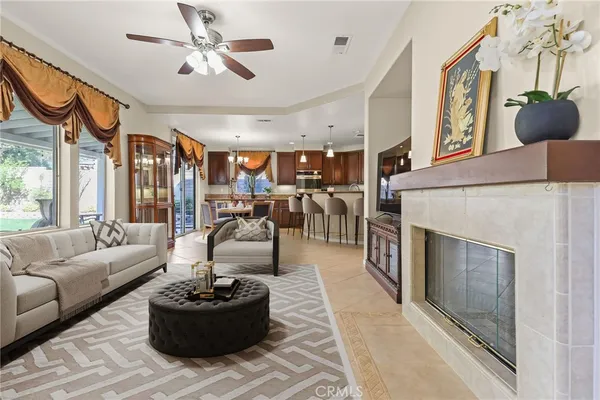 $989,924 | 14215 Everglades Court, Canyon Country, CA 91387