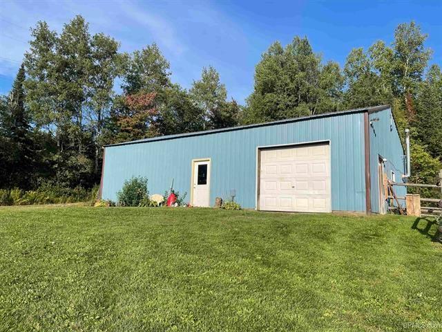 9896 North River Street Ramsay, MI 49959 - Photo 3 of 31 Gallery Image 3