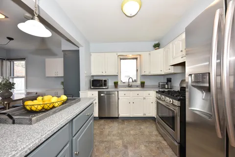 $325,000 | 4043 North 110th Street, Milwaukee, WI 53222