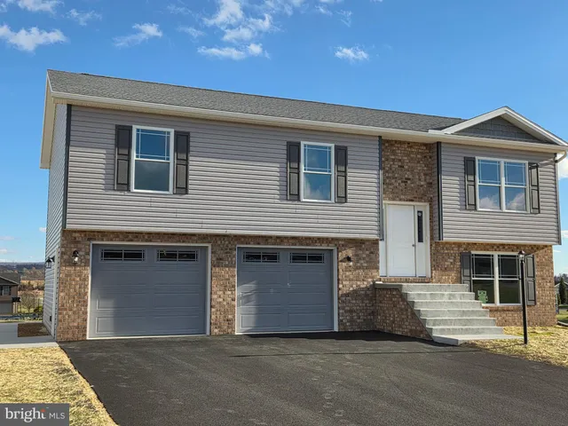 $342,000 | 257 Grove Drive, Shippensburg, PA 17257