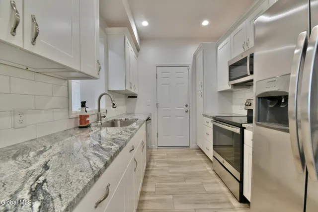 $399,000 | 74 Green Island Avenue, Colonie, NY 12110