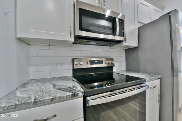 $399,000 | 74 Green Island Avenue, Colonie, NY 12110