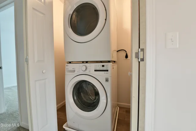 $399,000 | 74 Green Island Avenue, Colonie, NY 12110