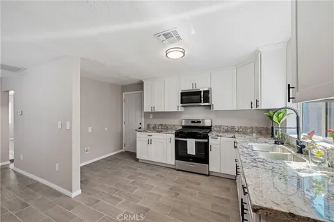 $450,000 | 7791 Eucalyptus Drive, Highland, CA 92346