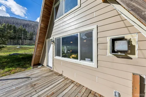 $389,000 | 221 Sierra-At-Tahoe Road, Twin Bridges, CA 95735