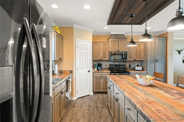 $379,000 | 7985 Highway 66, Leavenworth, IN 47137