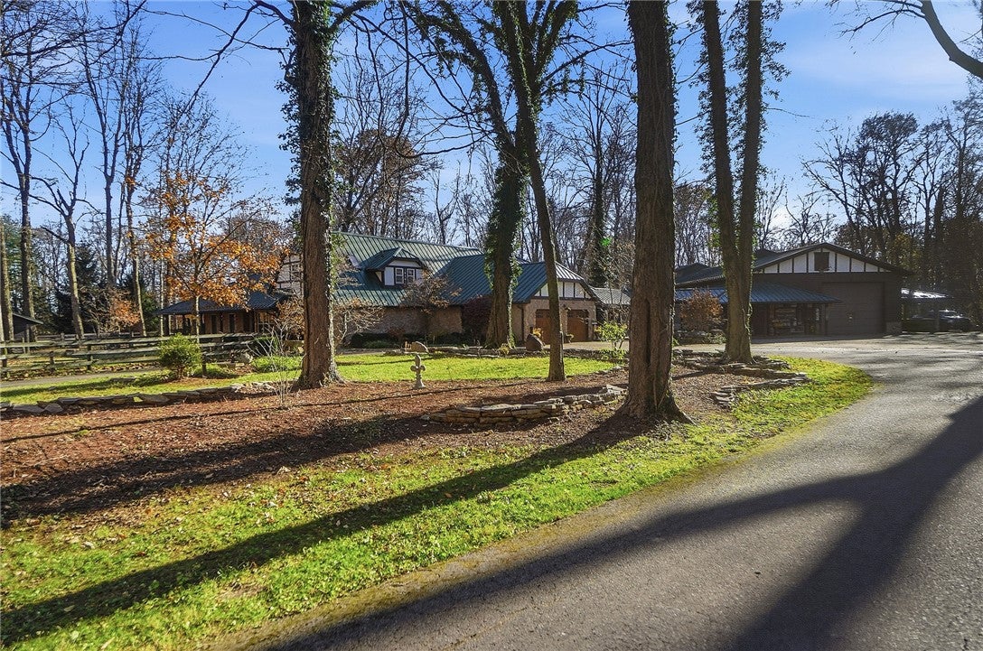 1065 West Spring Valley Paintersville Road Spring Valley, OH 45370 - Photo 16 of 51