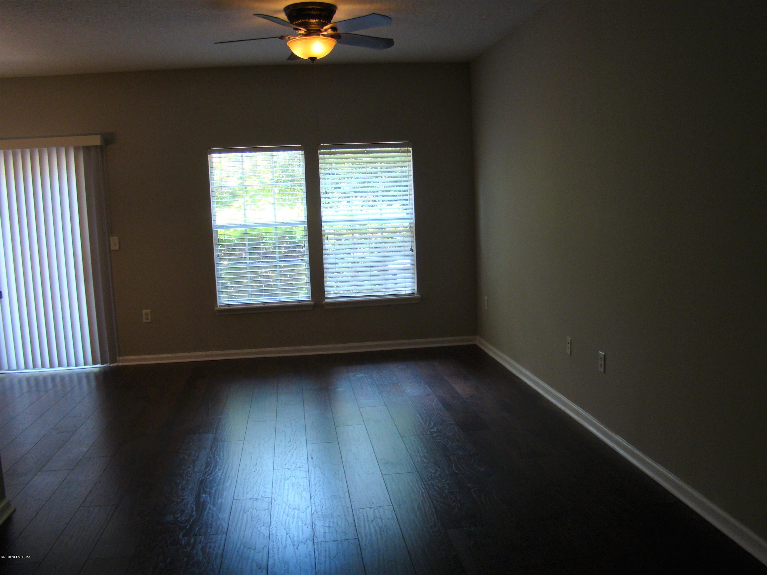 1523 Landau Road Jacksonville, FL 32225 - Photo 9 of 22 LIVING ROOM 1