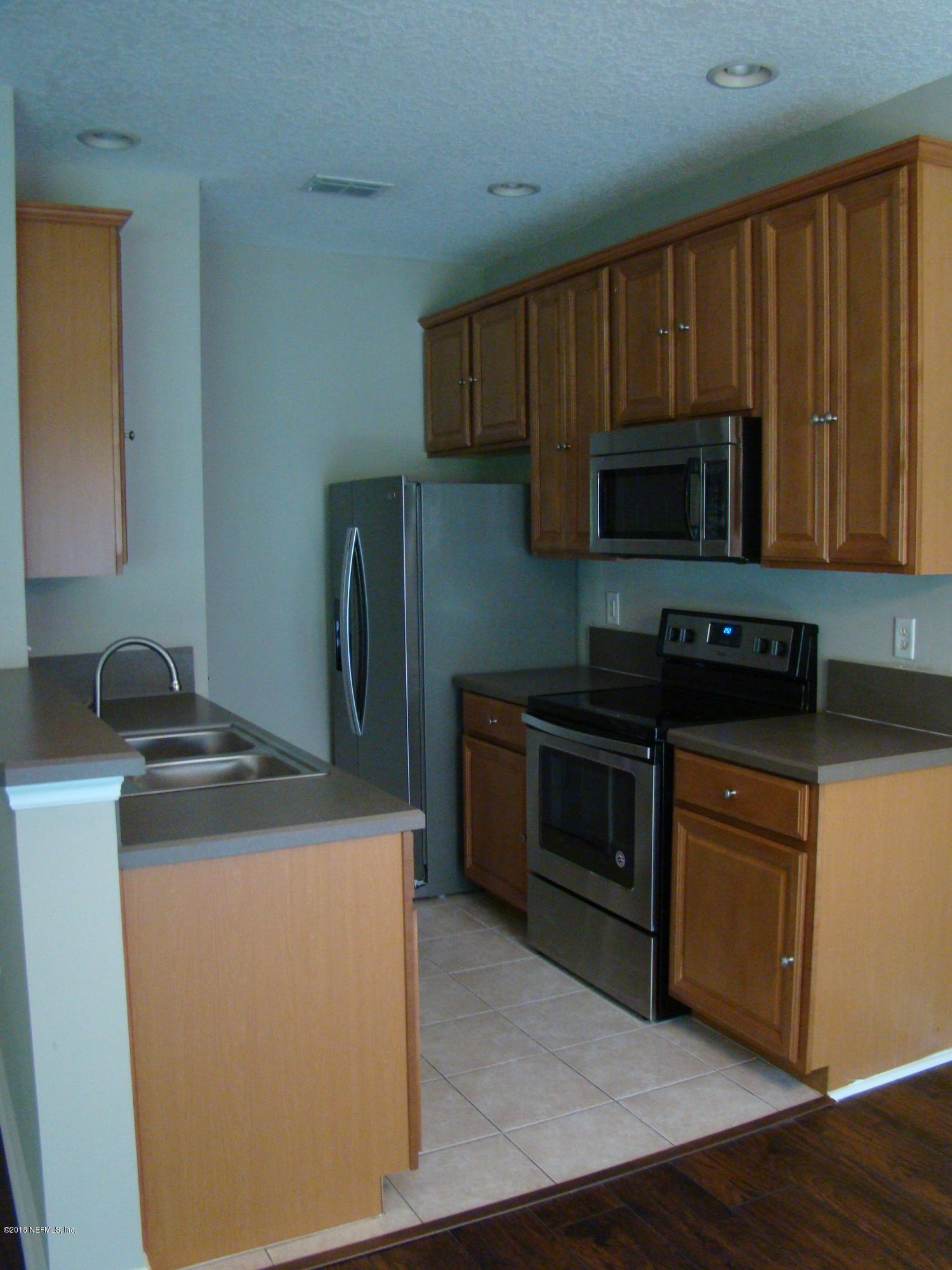 1523 Landau Road Jacksonville, FL 32225 - Photo 10 of 22 KITCHEN