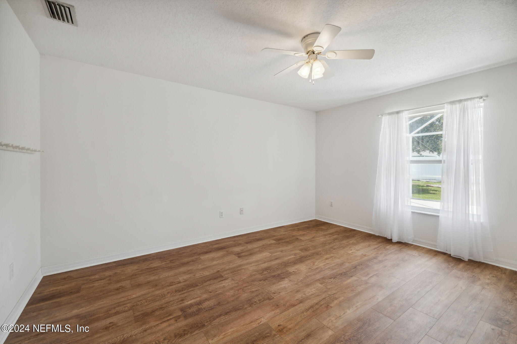 15 Rocking Lane Palm Coast, FL 32164 - Photo 16 of 38 24-web-or-mls-15 Rocking Ln-24