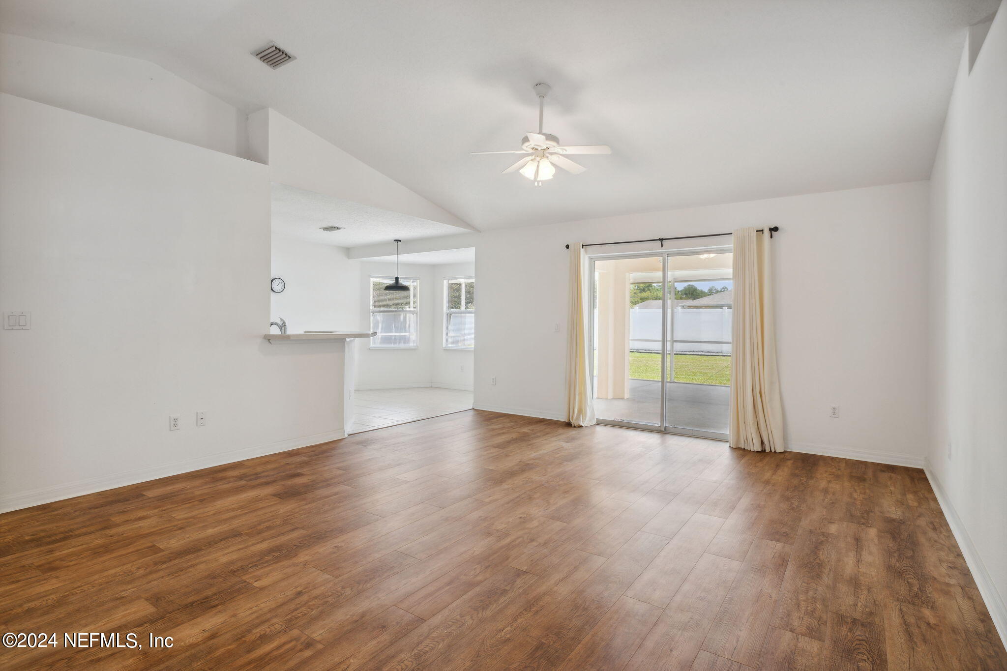 15 Rocking Lane Palm Coast, FL 32164 - Photo 6 of 38 10-web-or-mls-15 Rocking Ln-10