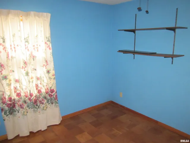 $89,900 | 911 East Pine Street, Mason City, IL 62664