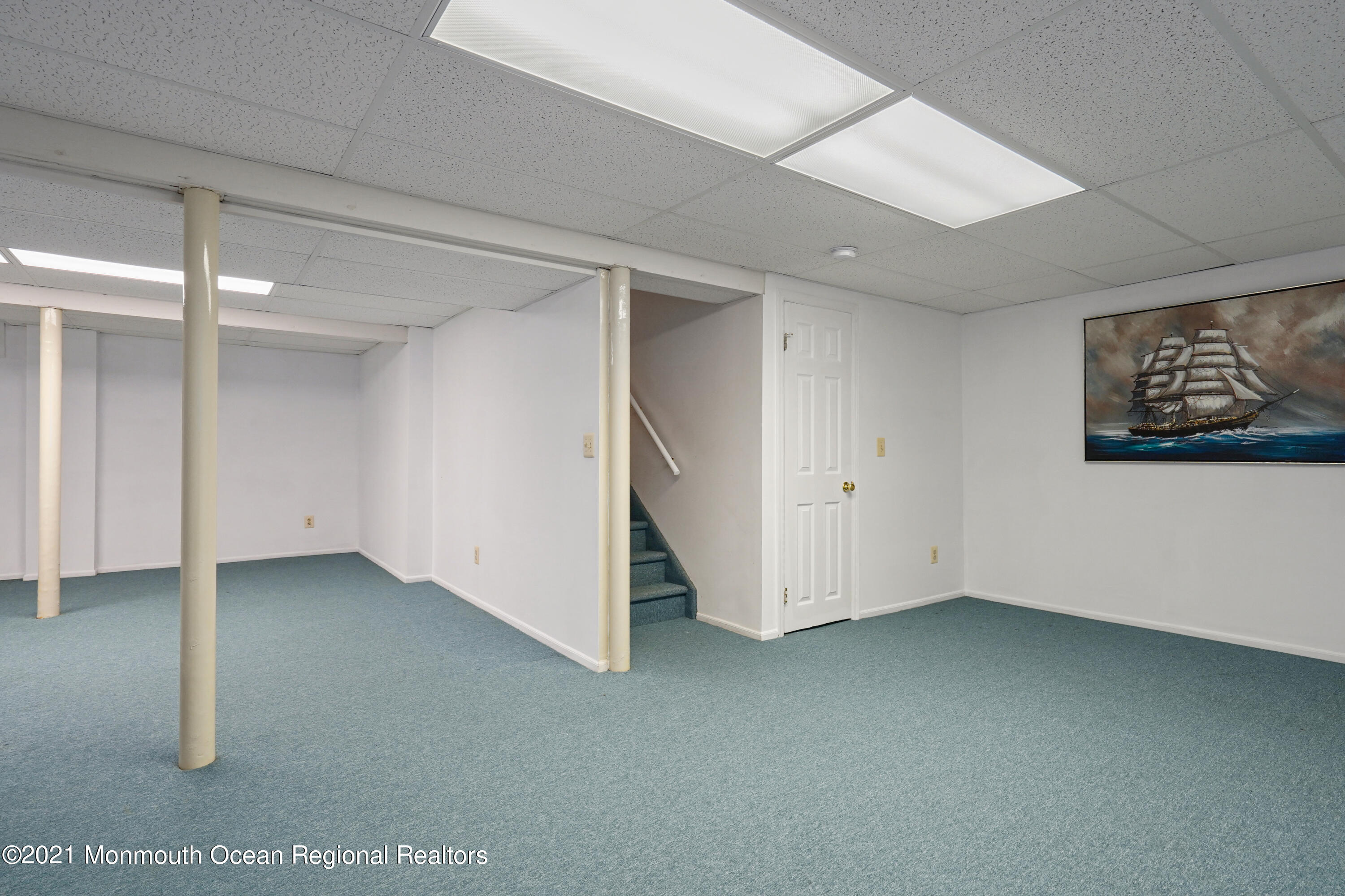 44 Racquet Road Wall, NJ 07719 - Photo 16 of 21 an empty room with a empty space