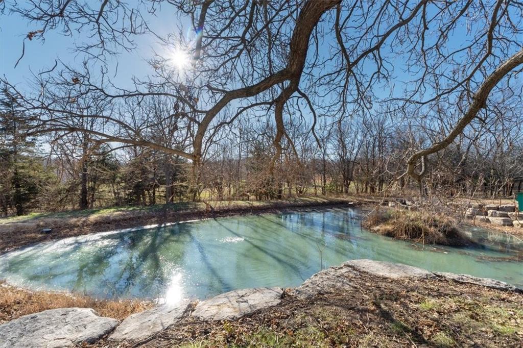 28098 Overbrook Road Paola, KS 66071 - Photo 11 of 16