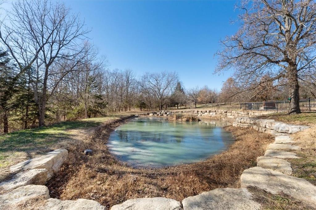 28098 Overbrook Road Paola, KS 66071 - Photo 5 of 16