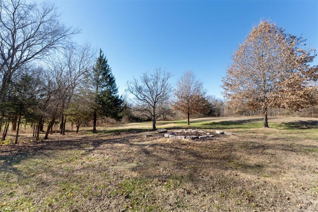 28098 Overbrook Road Paola, KS 66071 - Photo 8 of 16