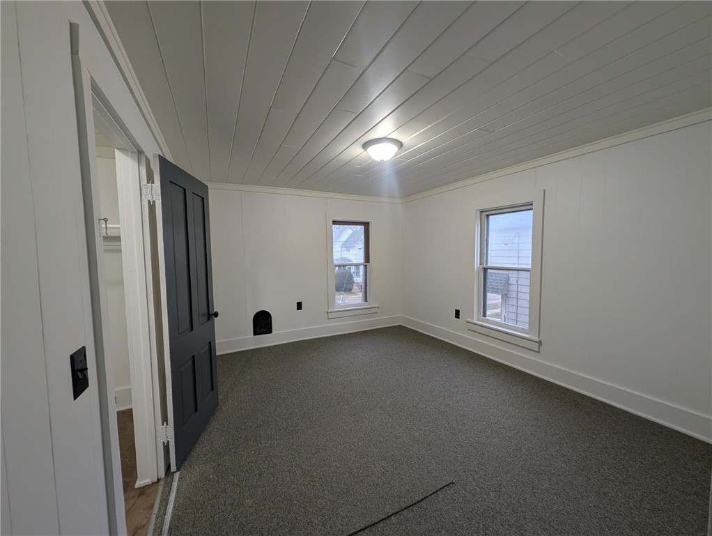 229 Decatur Street Corning, NY 14830 - Photo 20 of 31