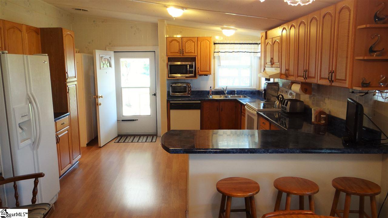 2852 Highway 357 Lyman, SC 29365 - Photo 17 of 28 Gallery Image 17
