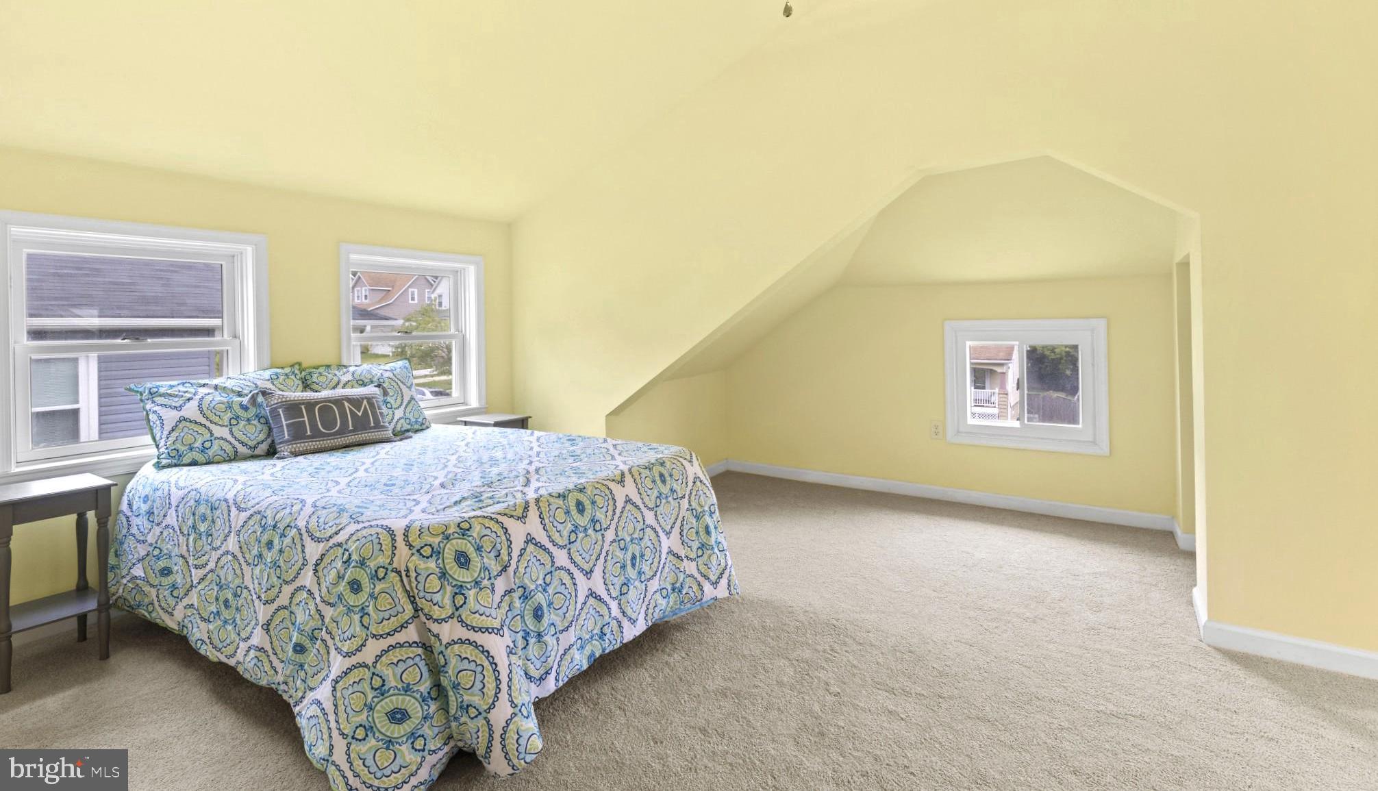 4433 Raspe Avenue Baltimore, MD 21206 - Photo 24 of 42 Primary Bedroom