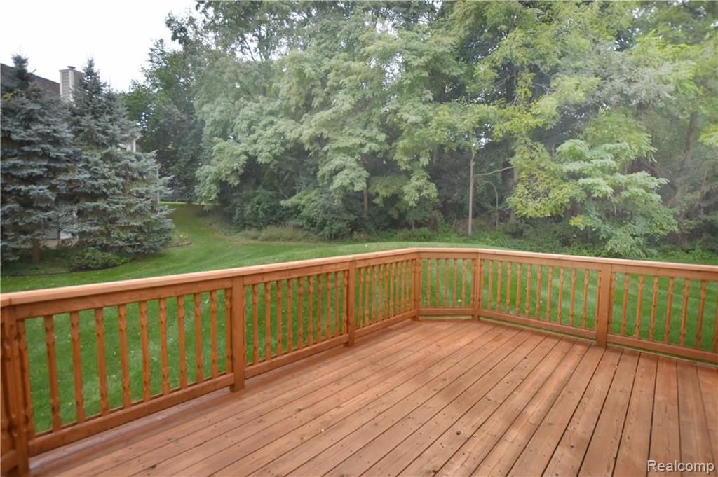 3375 Henley Court Rochester Hills, MI 48309 - Photo 14 of 31