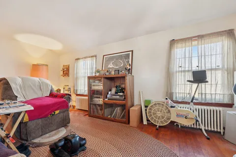 $549,900 | 4703 West Jackson Park Drive, Milwaukee, WI 53219