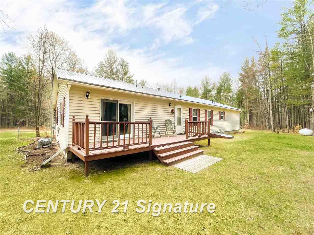 1896 Long Road Beaverton, MI 48612 - Photo 19 of 21
