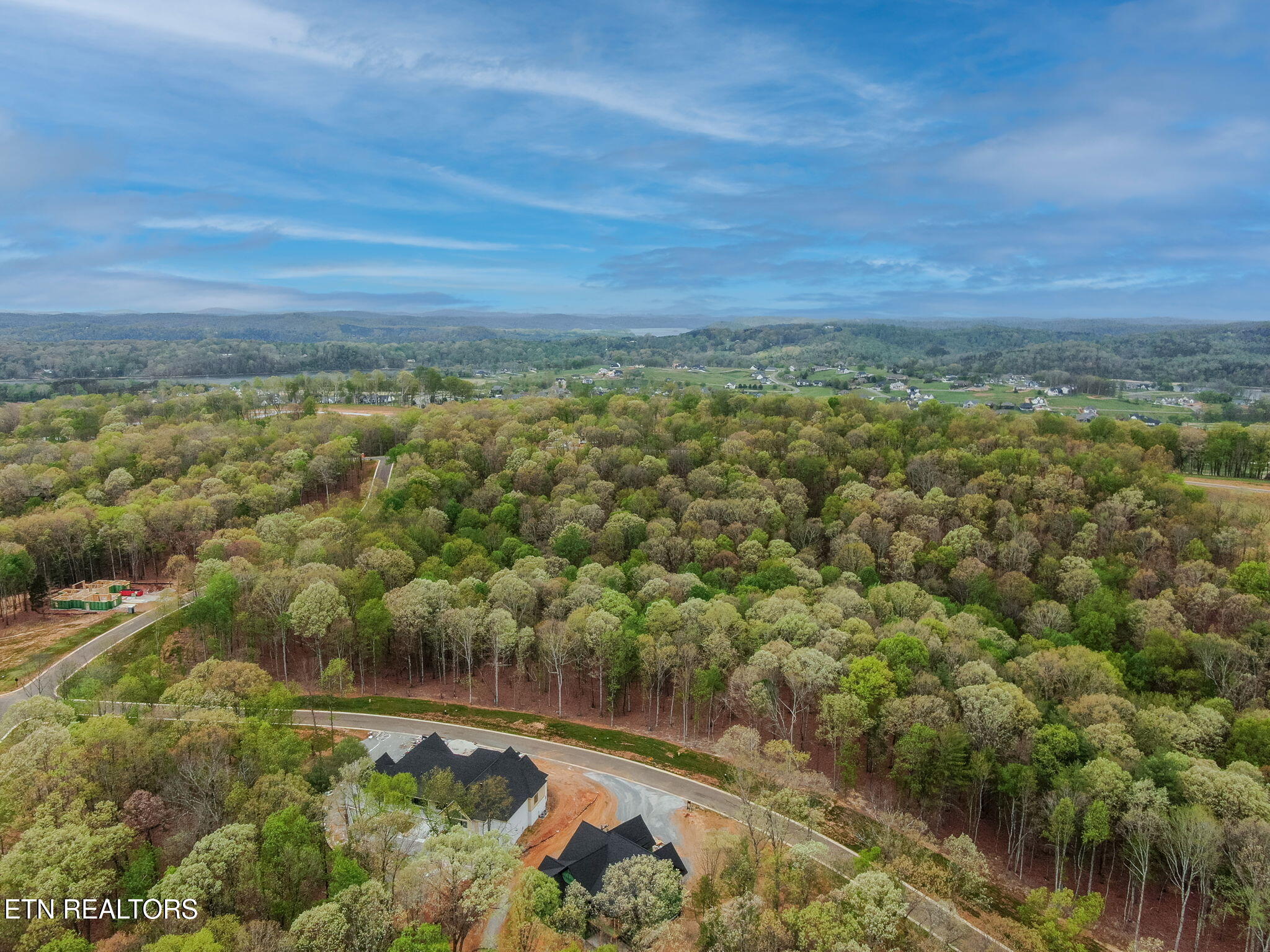 289 Flip Flop Way Loudon, TN 37774 - Photo 22 of 40 22-web-or-mls-Tennessee National_-22