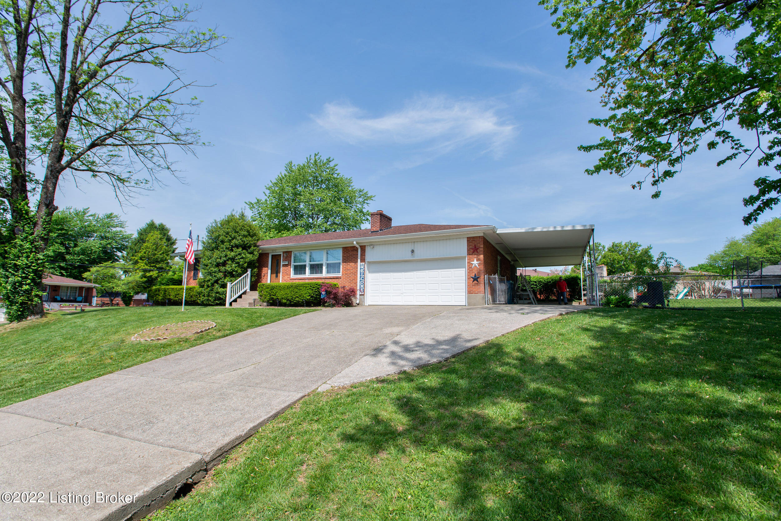 8232 Delido Road Louisville, KY 40219 - Photo 20 of 50 house_1002