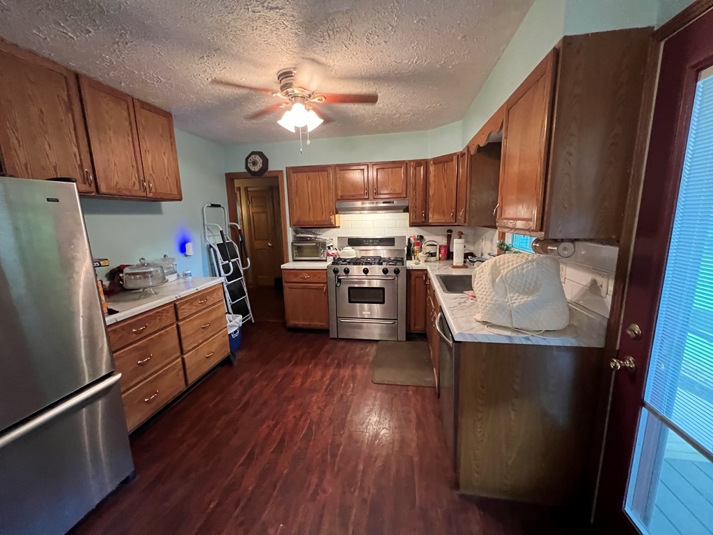 504 Gurney Road Franklin, PA 16323 - Photo 9 of 25 Gallery Image 9
