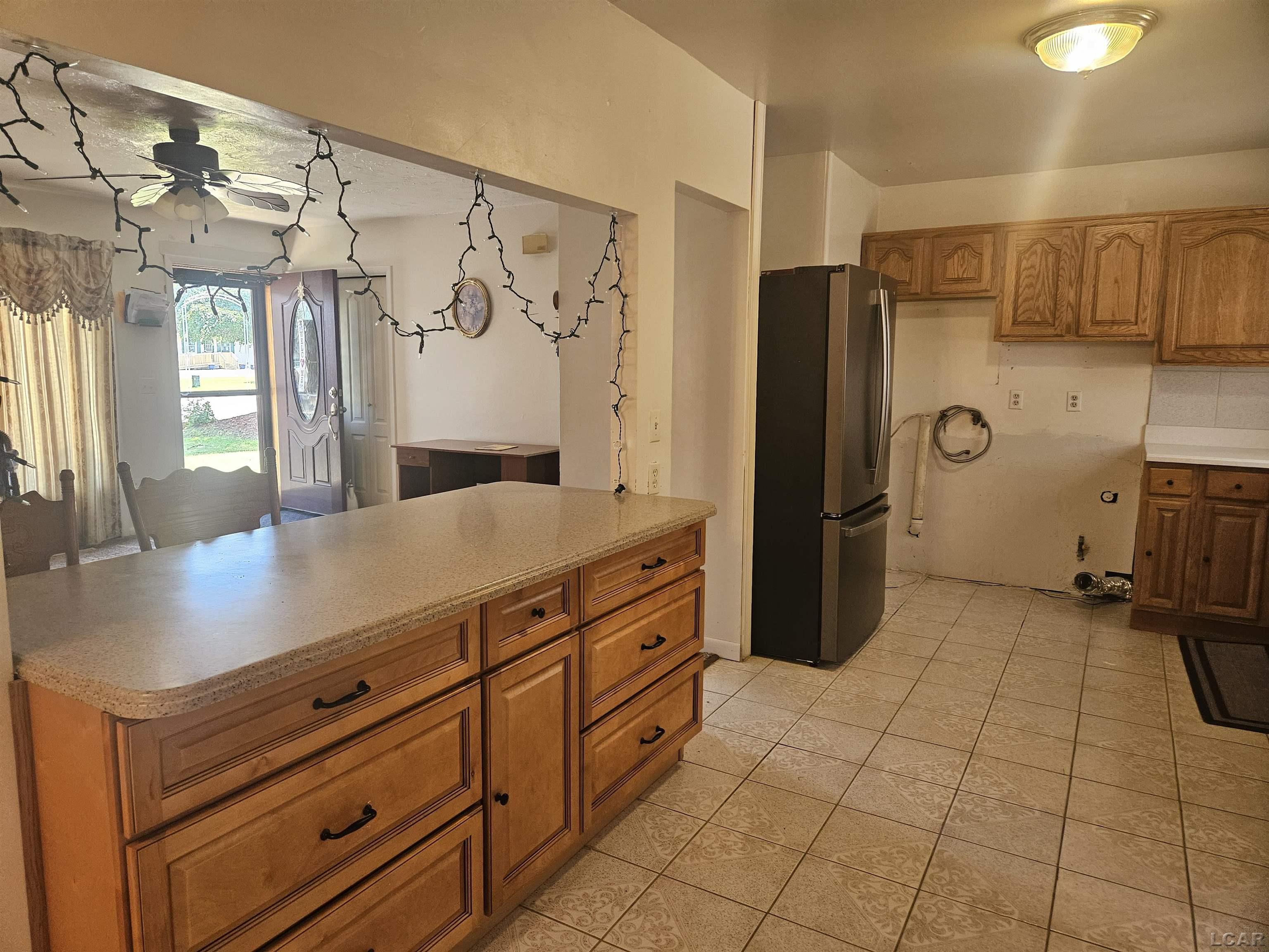 601 West Russell Road Tecumseh, MI 49286 - Photo 12 of 26
