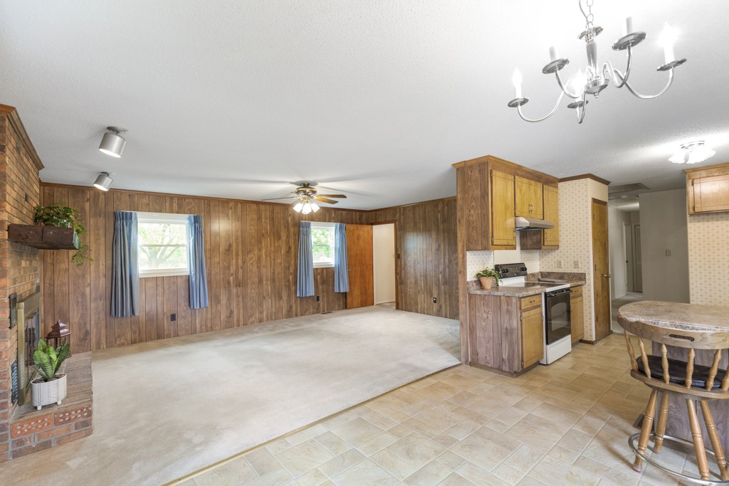 6209 Dobbins Bridge Road Anderson, SC 29626 - Photo 11 of 21 Gallery Image 11