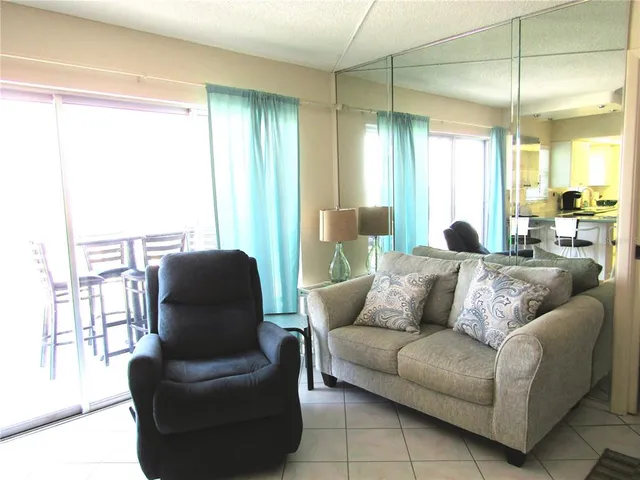 $4,500 | 1255 Tarpon Center Drive, Unit 510, Venice, FL 34285