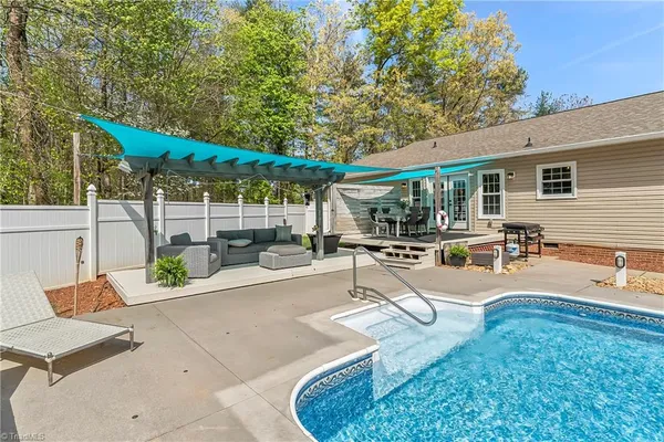 $474,900 | 494 Dogwood Lane, North Wilkesboro, NC 28659