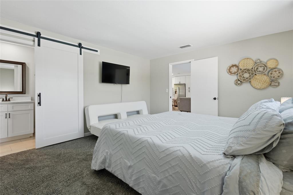12966 115th Street Largo, FL 33778 - Photo 18 of 34