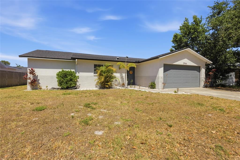 12966 115th Street Largo, FL 33778 - Photo 2 of 34
