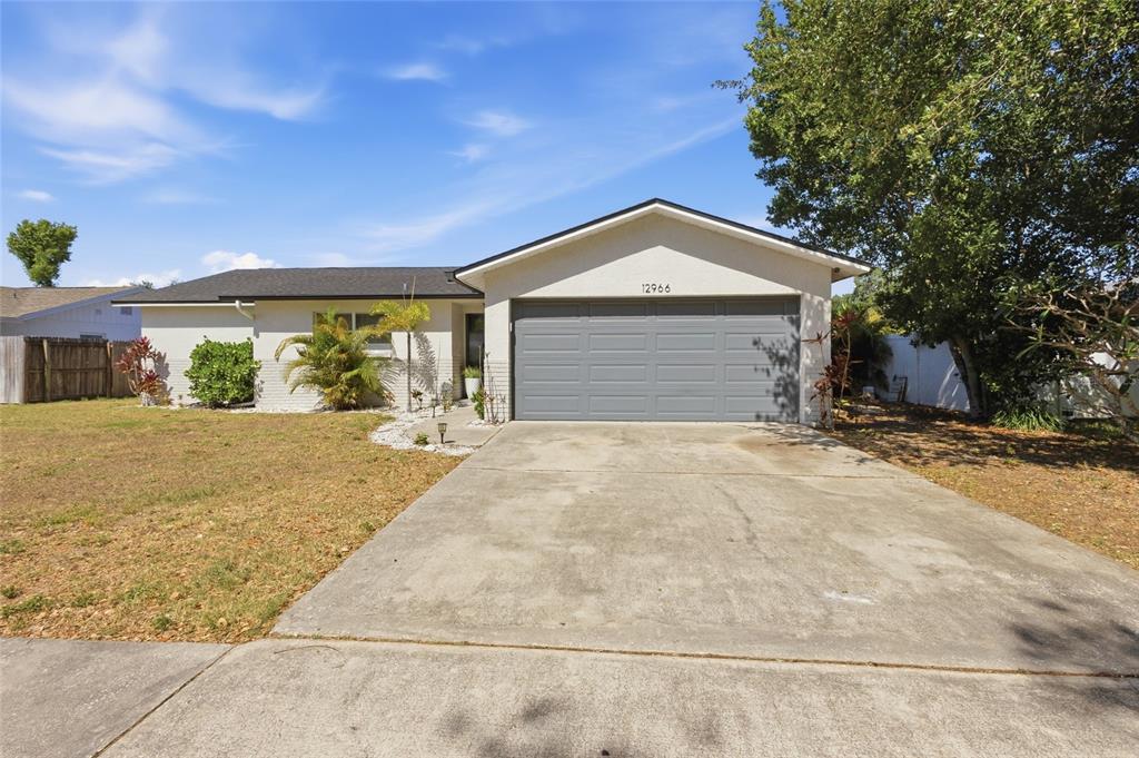 12966 115th Street Largo, FL 33778 - Photo 3 of 34