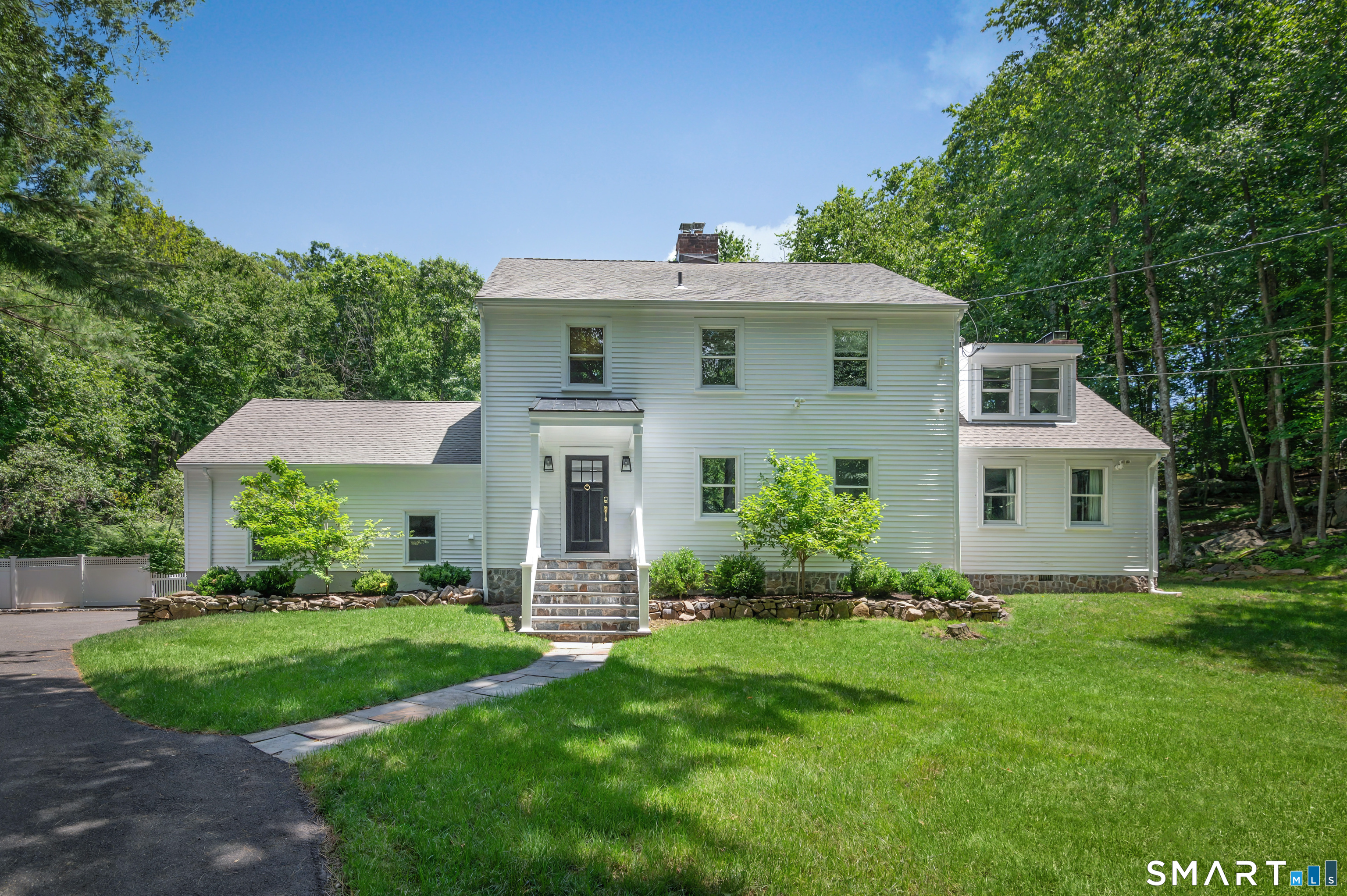 564 Barrack Hill Road Ridgefield, CT 06877 - Photo 1 of 40