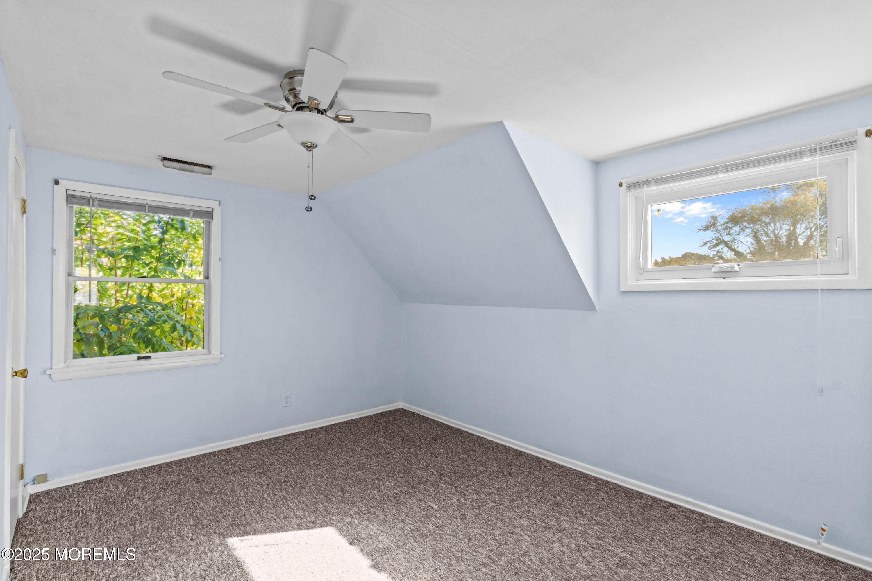 633 North Manetta Drive Point Pleasant, NJ 08742 - Photo 15 of 28 an empty room with a window