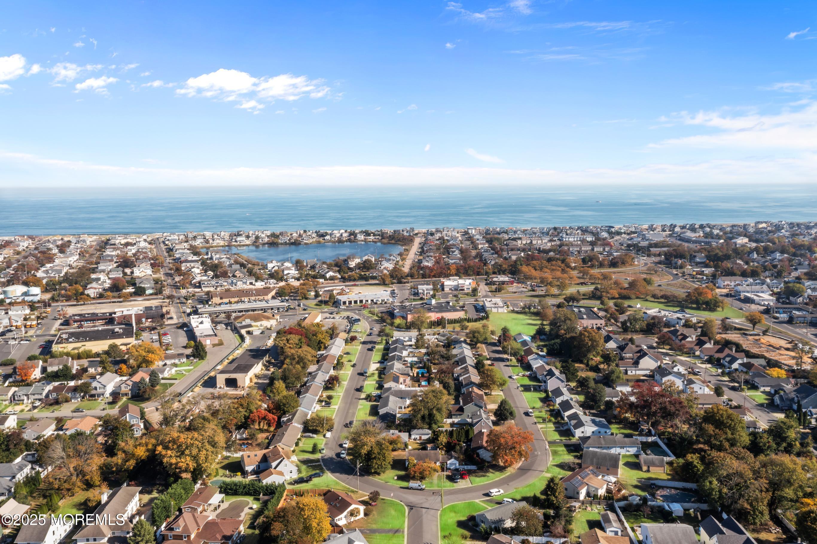 633 North Manetta Drive Point Pleasant, NJ 08742 - Photo 21 of 28 an aerial view of a city