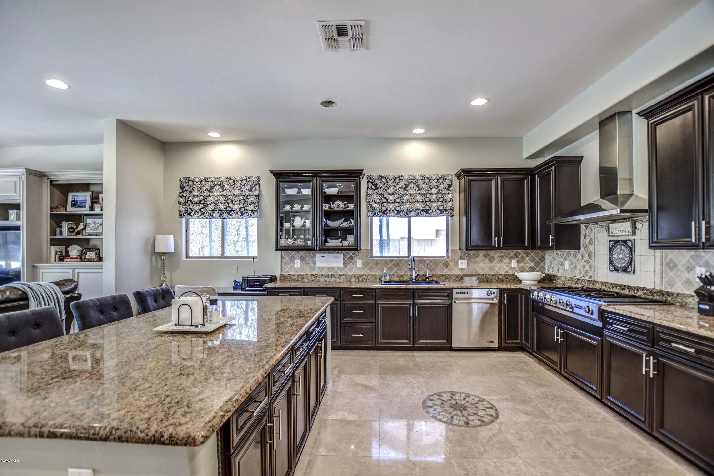 4629 East Desperado Road Gilbert, AZ 85297 - Photo 11 of 59 KITCHEN 4