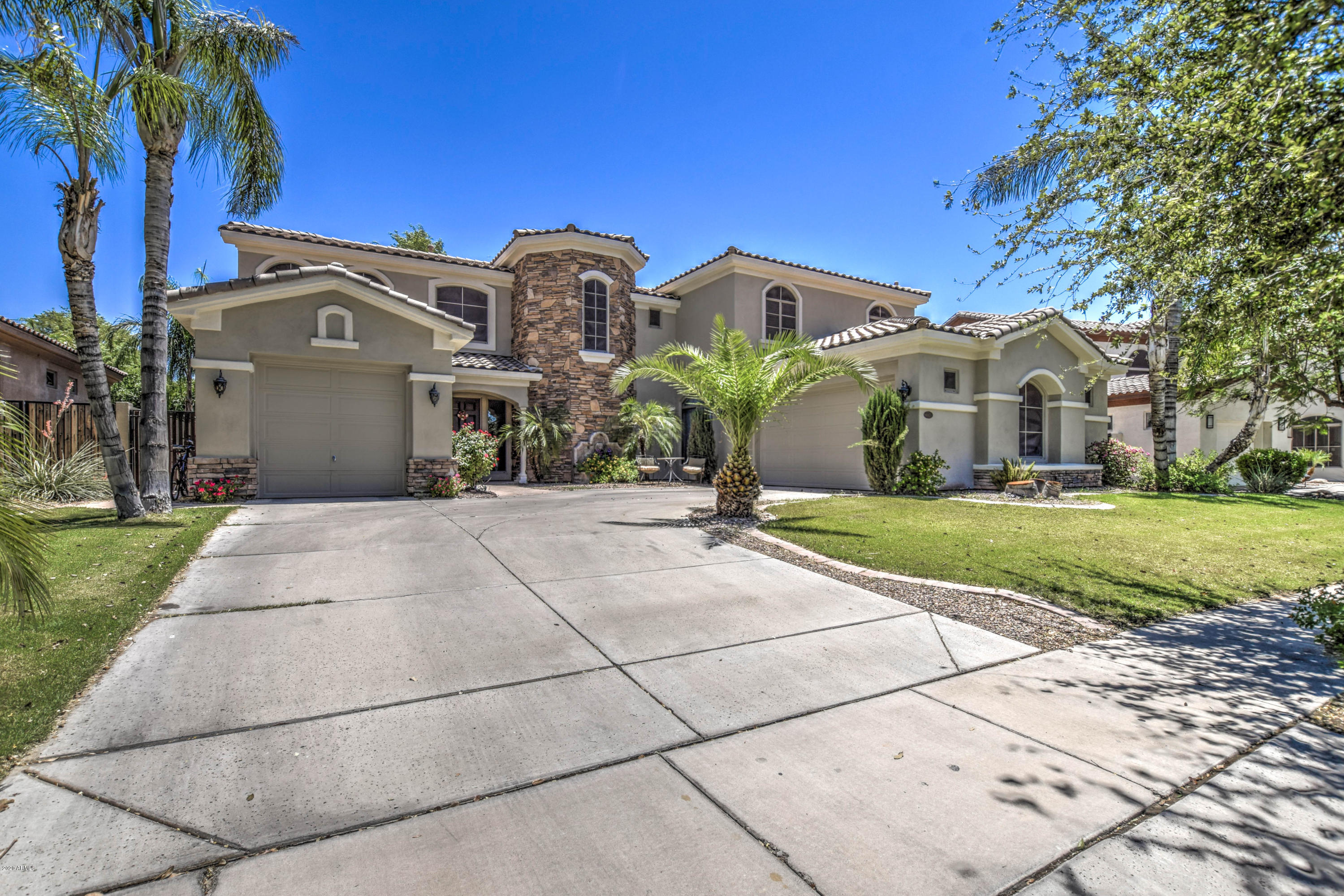 4629 East Desperado Road Gilbert, AZ 85297 - Photo 2 of 59 FRONT 4