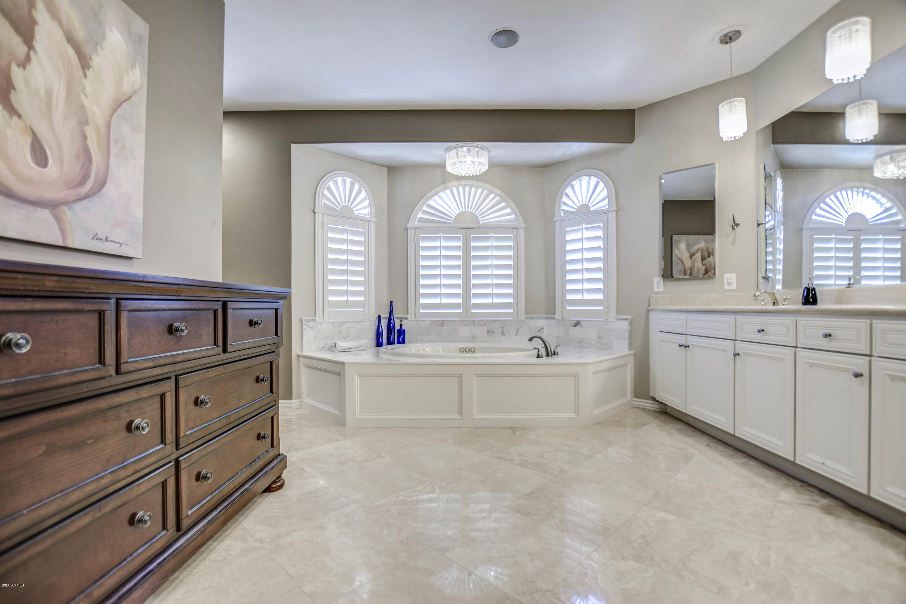 4629 East Desperado Road Gilbert, AZ 85297 - Photo 42 of 59 MASTER BATH 4