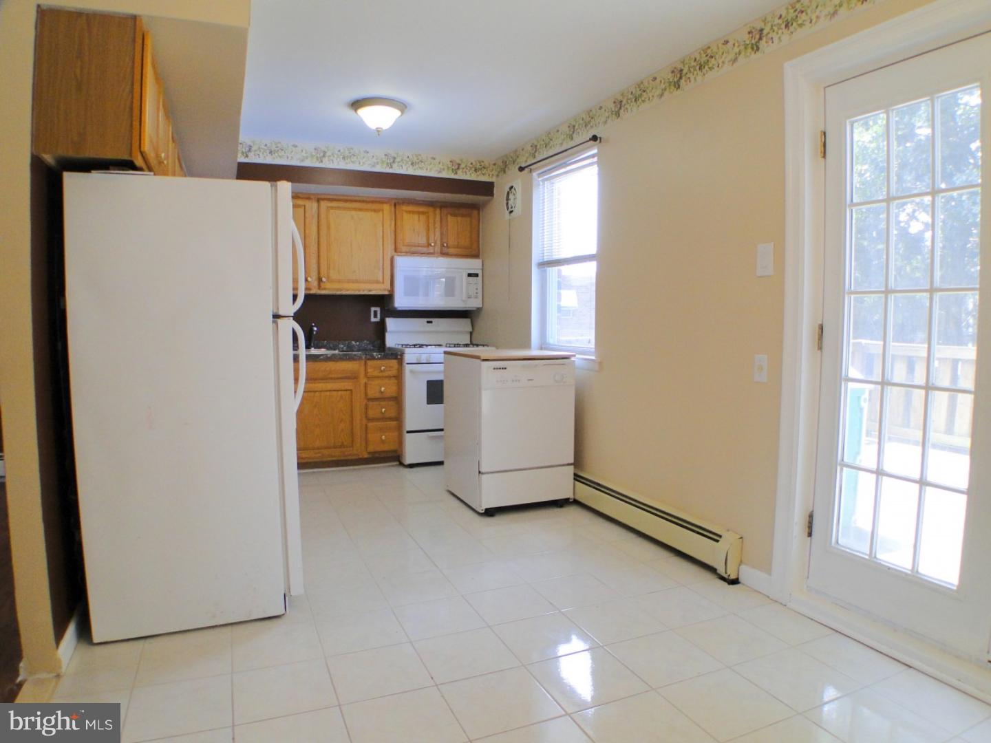 3824 Fairdale Road Philadelphia, PA 19154 - Photo 8 of 25 Gallery Image 8